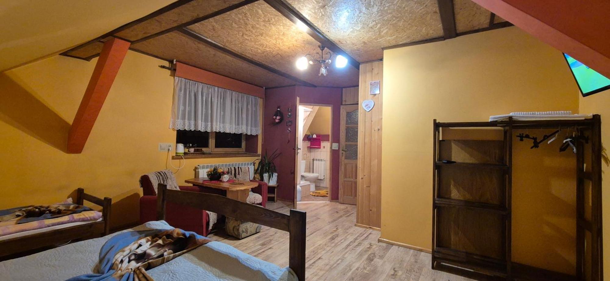 Gospodarstwo Agroturystyczne U Ani Krosnica  Exteriér fotografie